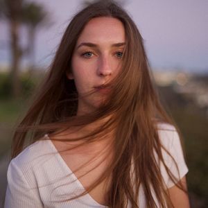 Meet your Posher, Abigail